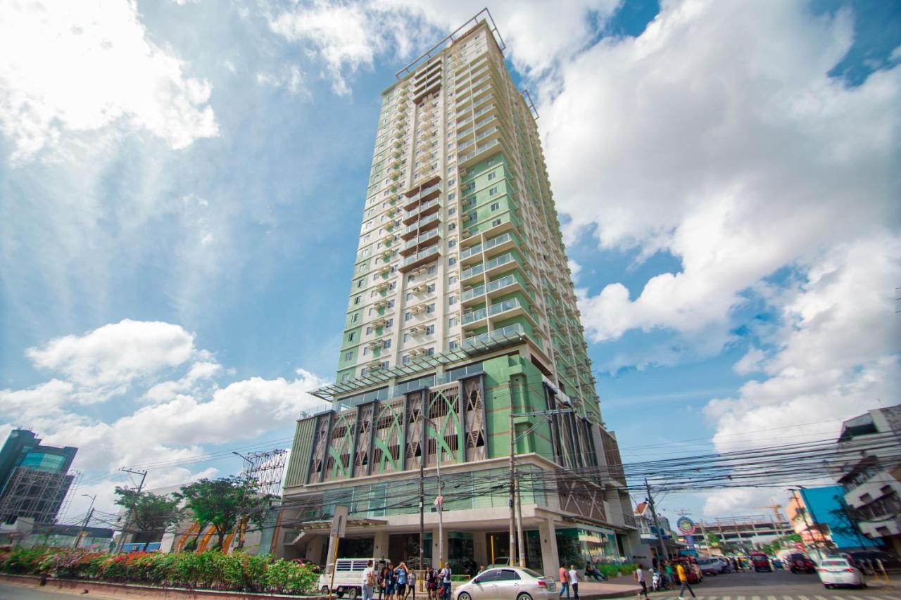 1523 Migas Haven At Sunvida Across Sm Apartment